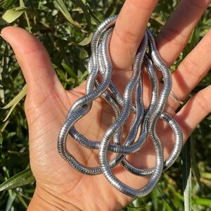 Vintage bendable adjustable different ways to wear snakechain coil necklace
